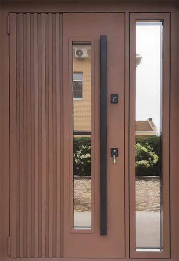 Входная термодверь со стеклом сбоку, металлорейками, длинной ручкой и коричневым покрытием